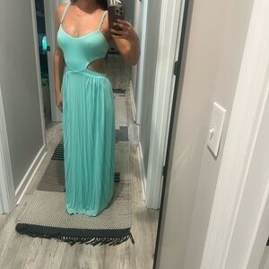 Elegant Mint Green Maxi Dress